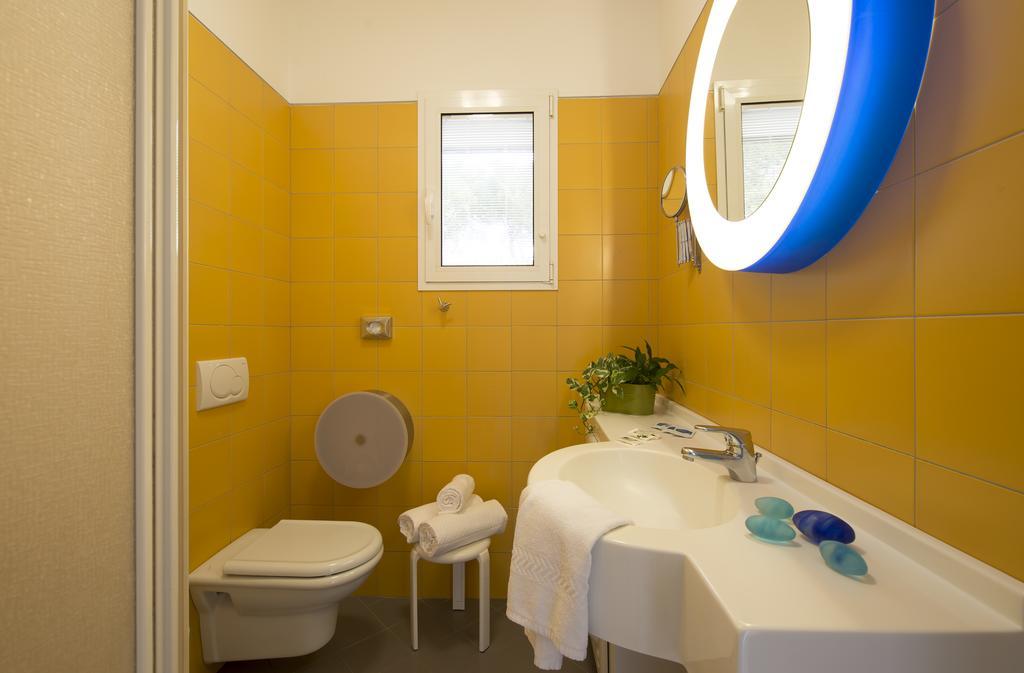 Nice Hotel ביביונה מראה חיצוני תמונה