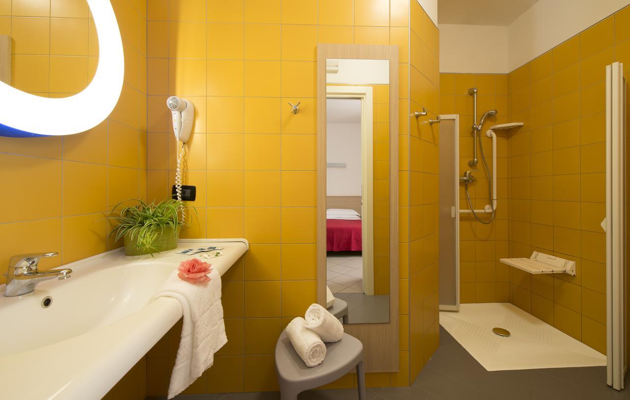 Nice Hotel ביביונה מראה חיצוני תמונה