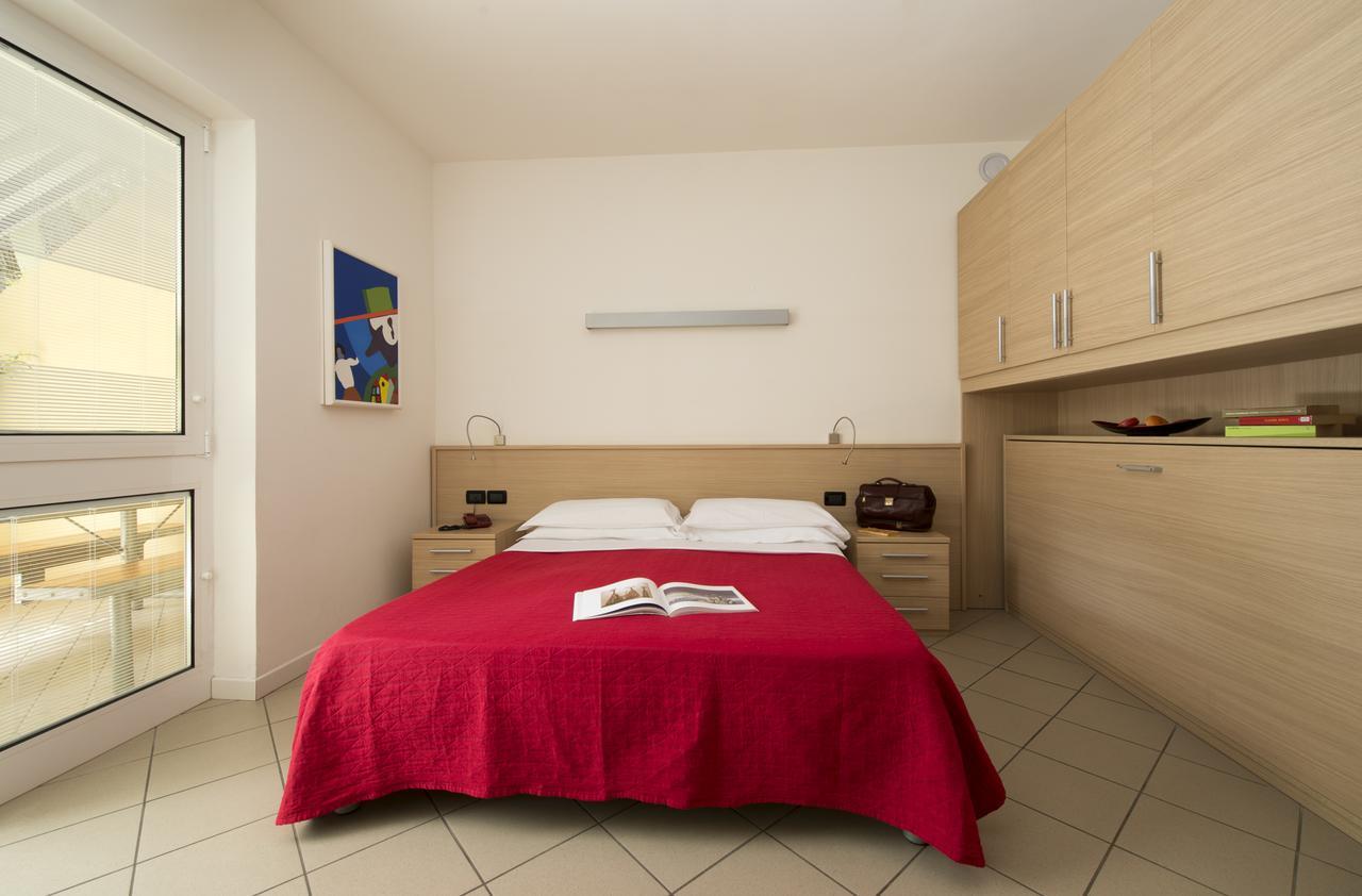 Nice Hotel ביביונה מראה חיצוני תמונה