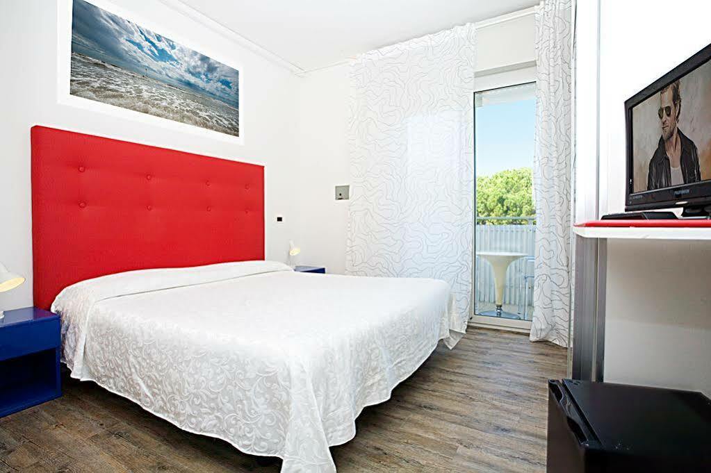 Nice Hotel ביביונה מראה חיצוני תמונה